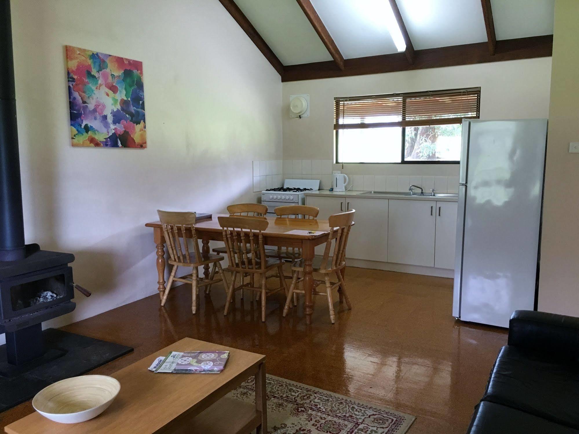 丁格尔伍德山林小屋 沃波尔 外观 照片
